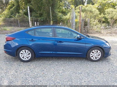 2020 HYUNDAI ELANTRA 17