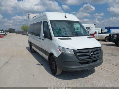 MERCEDES-BENZ SPRINTER 2500