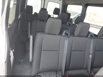 MERCEDES-BENZ SPRINTER 2500
