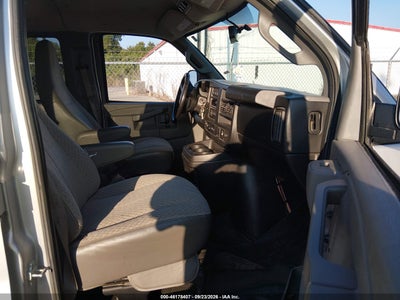 2017 CHEVROLET EXPRESS 3500 5