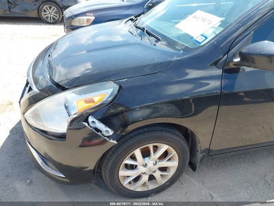 NISSAN VERSA