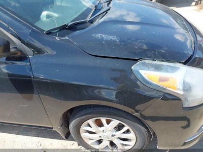 NISSAN VERSA