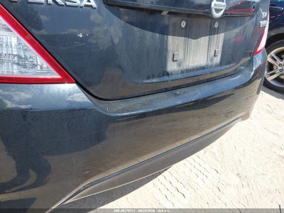 NISSAN VERSA