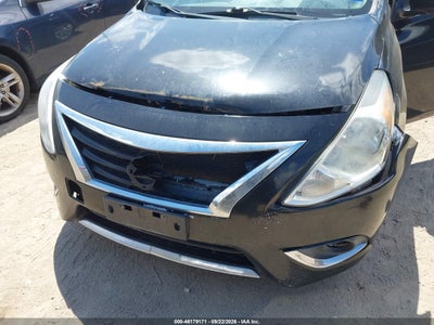 NISSAN VERSA