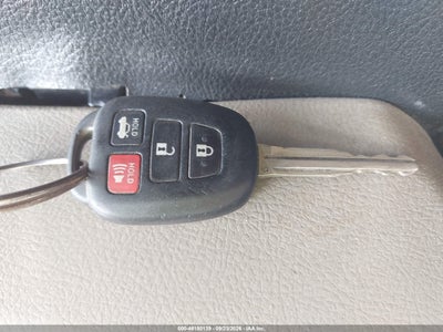 2014 TOYOTA CAMRY 11