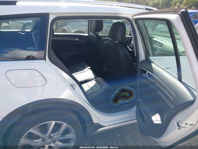VOLKSWAGEN GOLF ALLTRACK