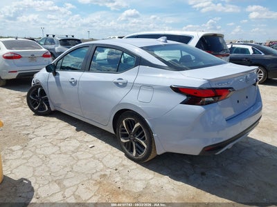 NISSAN VERSA