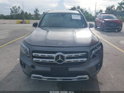 MERCEDES-BENZ GLB 250