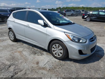 2016 HYUNDAI ACCENT SE