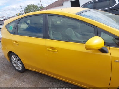 2014 TOYOTA PRIUS V 13