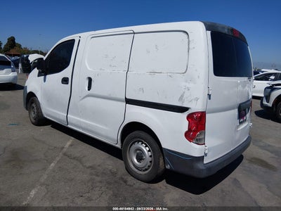 NISSAN NV200