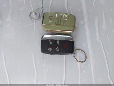 LAND ROVER LR4