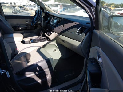2015 KIA SEDONA 5