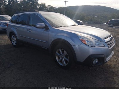 2014 SUBARU OUTBACK