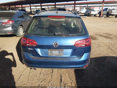 VOLKSWAGEN GOLF SPORTWAGEN