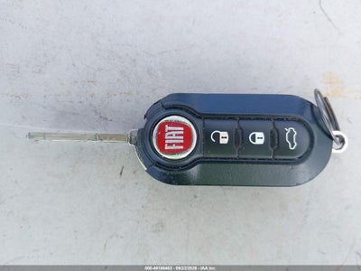 2016 FIAT 500L 11