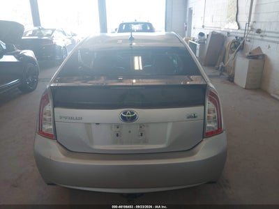 2014 TOYOTA PRIUS 16