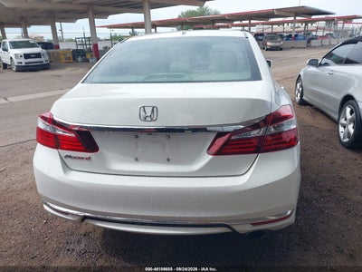 2017 HONDA ACCORD 16