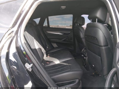 2016 BMW X6 8