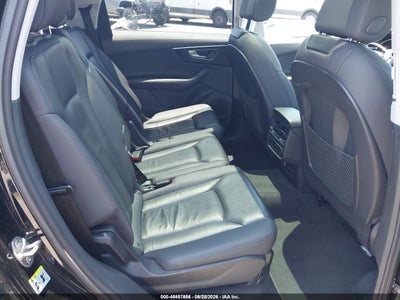 2021 AUDI Q7 8