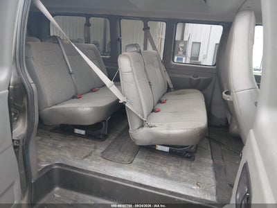 2017 CHEVROLET EXPRESS 2500 8