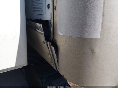 2015 INTERNATIONAL 4000 11