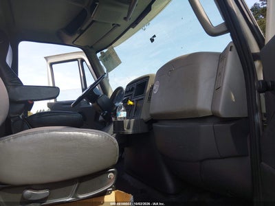 2015 INTERNATIONAL 4000 7