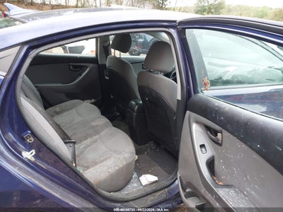 2014 HYUNDAI ELANTRA 8