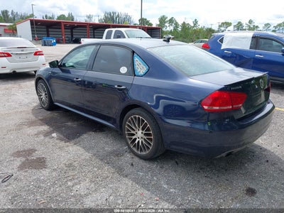 VOLKSWAGEN PASSAT