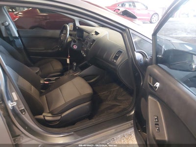 2016 KIA FORTE 5-DOOR 5