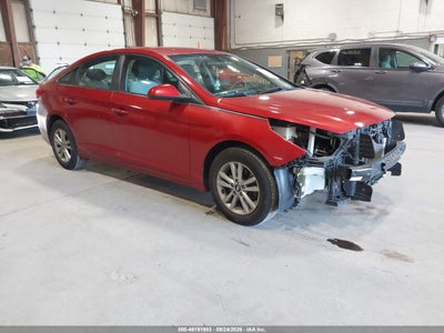 5NPE24AF4HH471755 HYUNDAI SONATA Photo 1