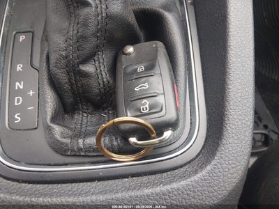 2015 VOLKSWAGEN JETTA 11
