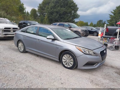 2016 HYUNDAI SONATA HYBRID SE