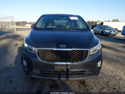 2016 KIA SEDONA 12