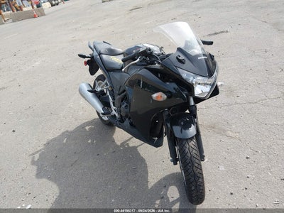 2011 HONDA CBR250 R