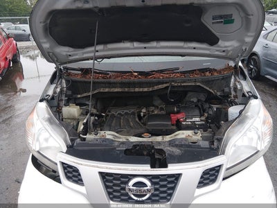 NISSAN NV200