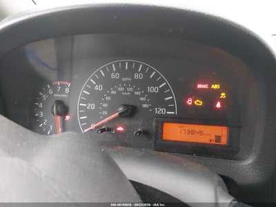 NISSAN NV200