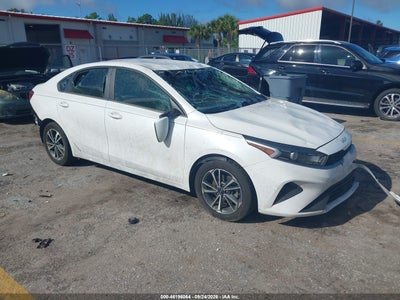 2022 KIA FUERTE LXS