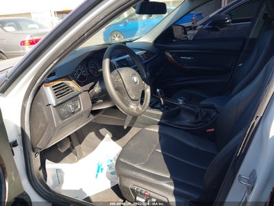 BMW 320I