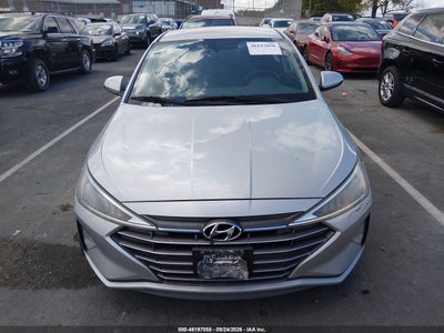2019 HYUNDAI ELANTRA 12