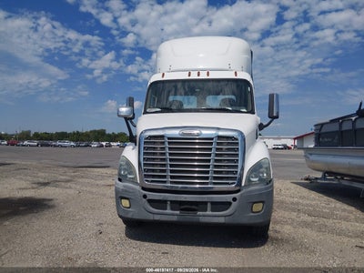 2017 FREIGHTLINER CASCADIA 113 14