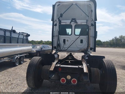2017 FREIGHTLINER CASCADIA 113 17