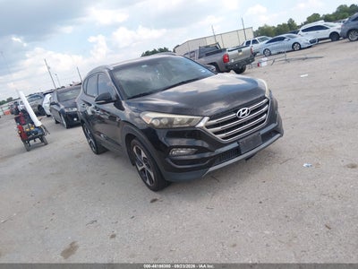 2016 HYUNDAI TUCSON