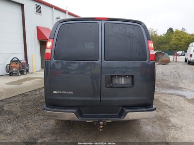 2017 CHEVROLET EXPRESS 3500 21