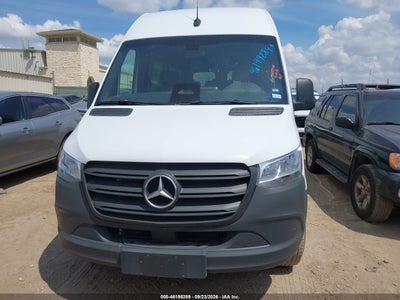 MERCEDES-BENZ SPRINTER 2500