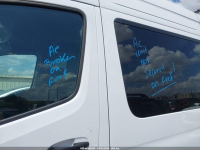 MERCEDES-BENZ SPRINTER 2500