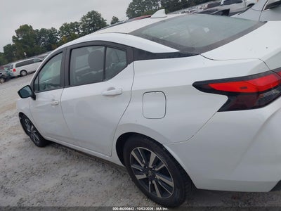 2022 NISSAN VERSA 17