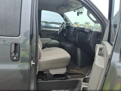 2017 CHEVROLET EXPRESS 3500 5