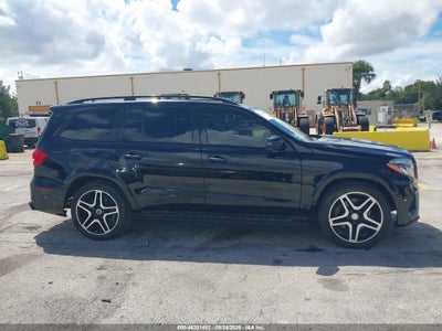 MERCEDES-BENZ GLS 550