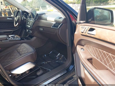 MERCEDES-BENZ GLS 550